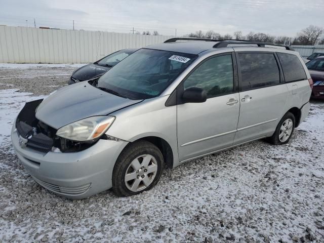 2005 Toyota Sienna CE