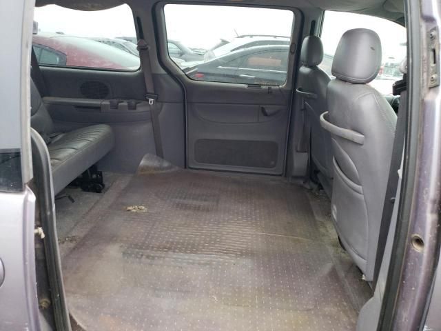 1996 Dodge Grand Caravan LE