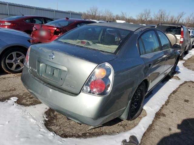 2003 Nissan Altima Base