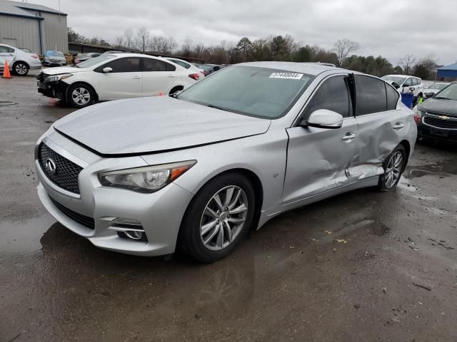 2015 Infiniti Q50 Base