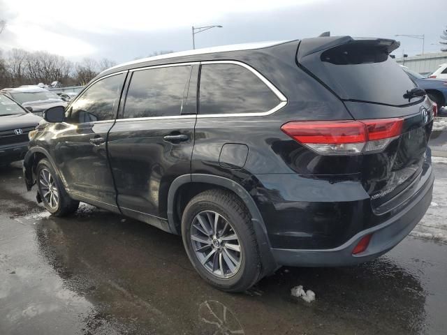 2018 Toyota Highlander SE