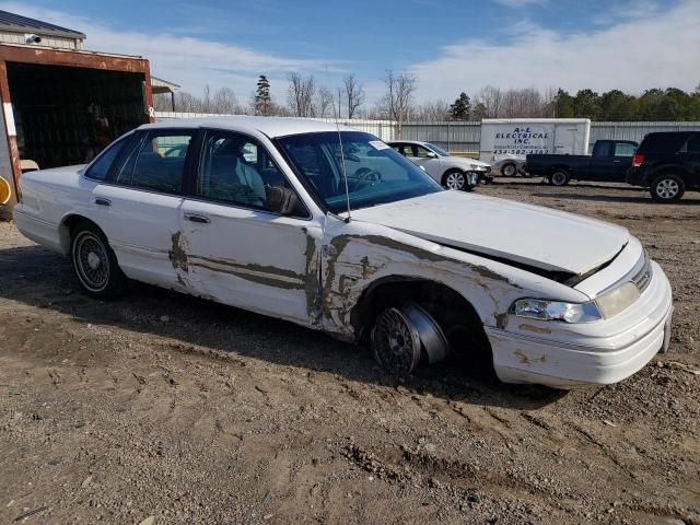 1993 Ford Crown Victoria LX