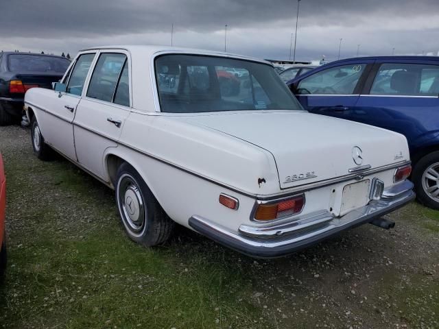 1972 Mercedes-Benz 280 SE