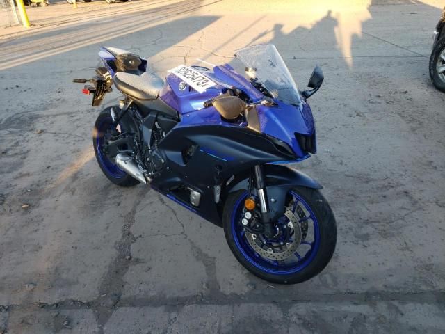 2023 Yamaha YZFR7