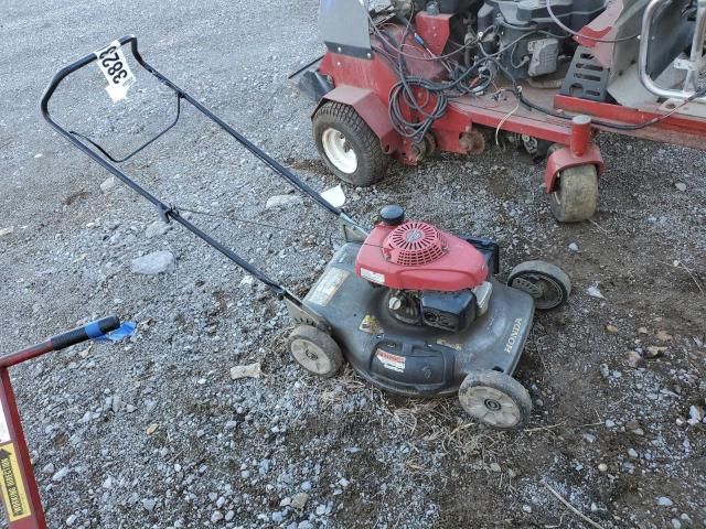 2017 Honda Mower