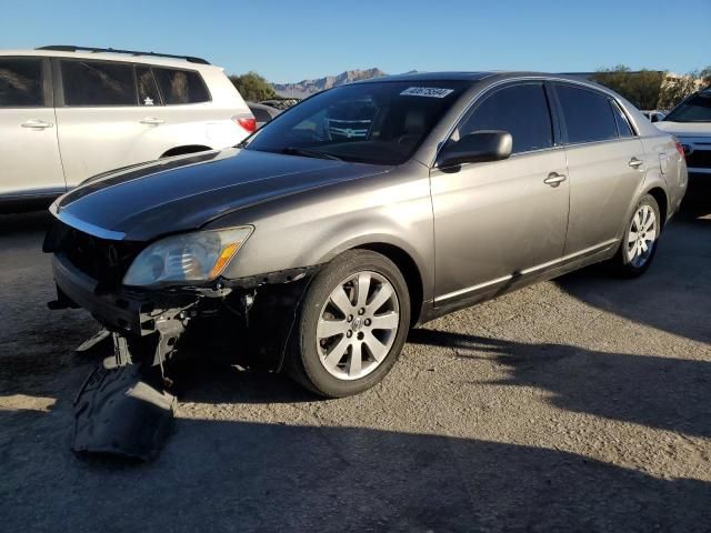 2005 Toyota Avalon XL