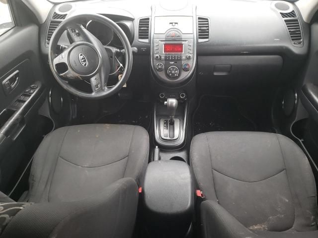 2010 KIA Soul +