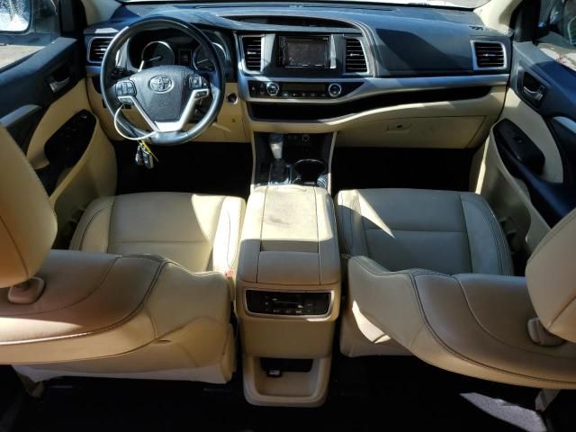 2018 Toyota Highlander SE