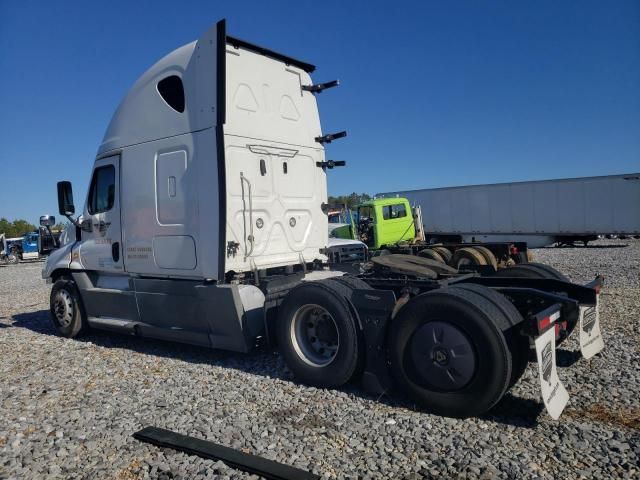 2018 Freightliner Cascadia 125