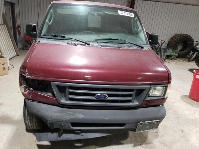 2003 Ford Econoline E250 Van