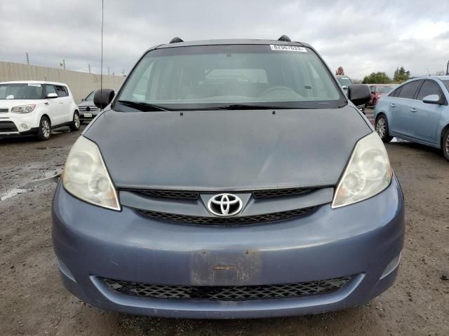 2007 Toyota Sienna CE