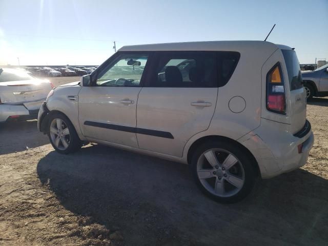 2011 KIA Soul +