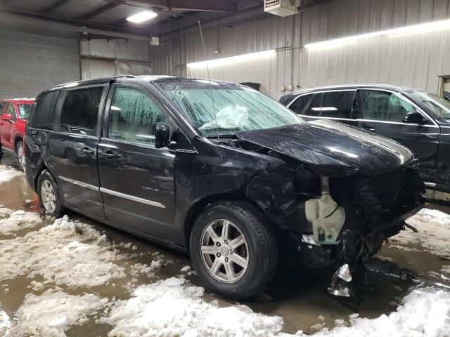 2012 Chrysler Town & Country Touring