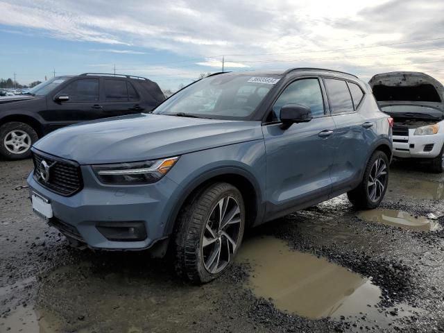 2021 Volvo XC40 T5 R-Design