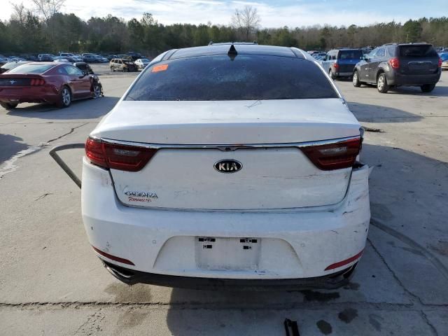 2017 KIA Cadenza Premium