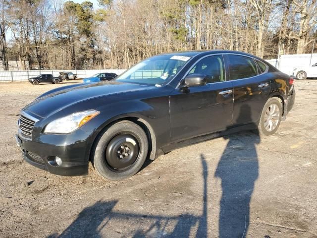 2013 Infiniti M37