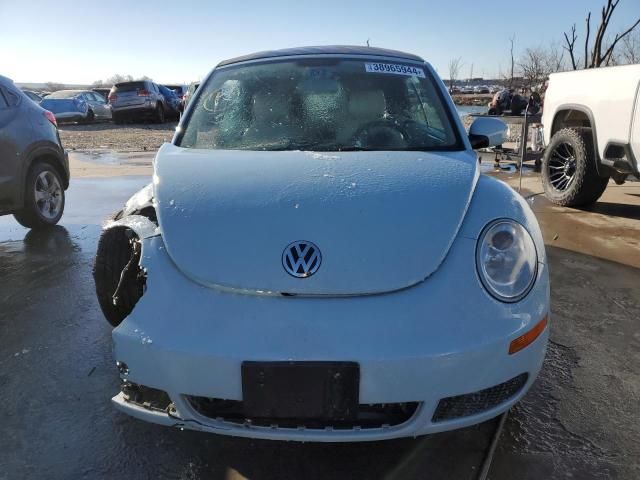 2010 Volkswagen New Beetle