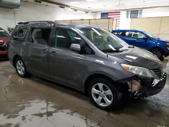 2012 Toyota Sienna LE