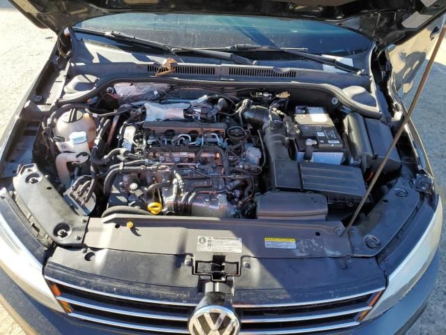 2015 Volkswagen Jetta TDI