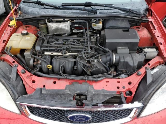 2005 Ford Focus ZX4