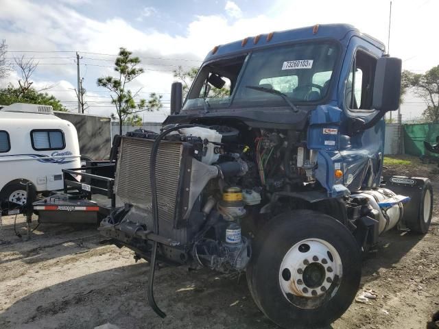 2017 Freightliner Cascadia 113