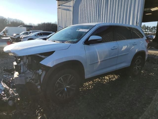 2019 Toyota Highlander LE