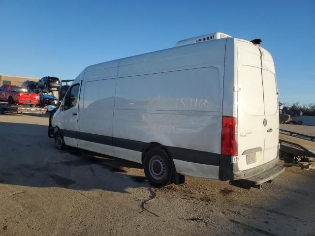 2021 Mercedes-Benz Sprinter 2500