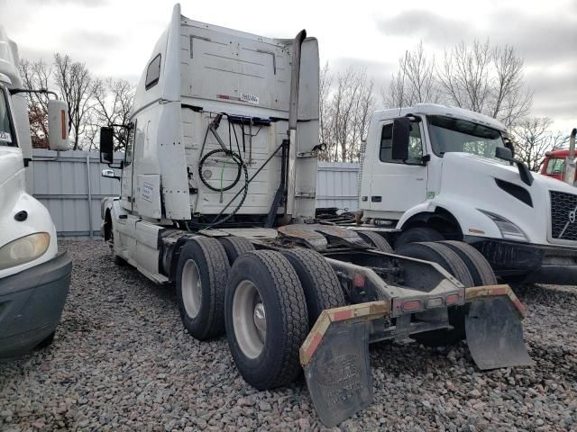 2015 Volvo VN VNL