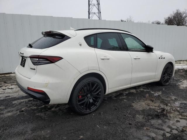 2022 Maserati Levante Base