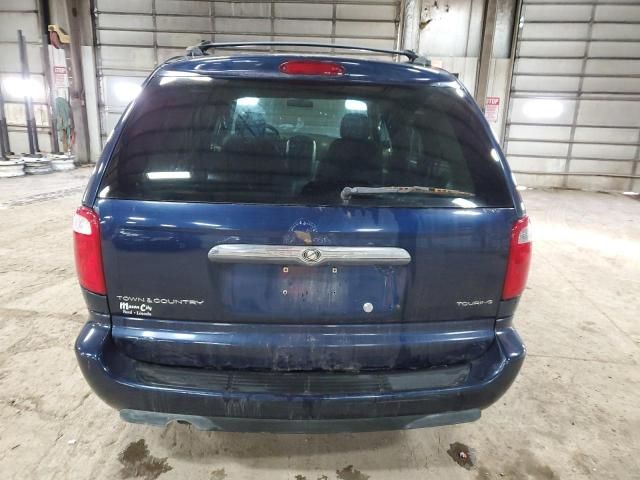 2005 Chrysler Town & Country Touring