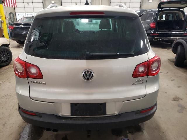 2010 Volkswagen Tiguan SE