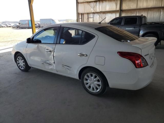 2013 Nissan Versa S