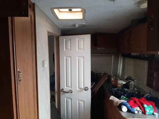 2007 Trailers Coachman