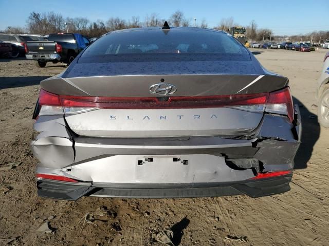 2022 Hyundai Elantra SEL