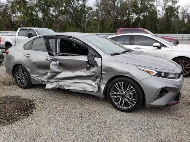 2022 KIA Forte GT Line