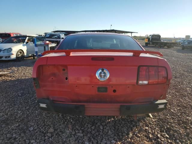 2005 Ford Mustang