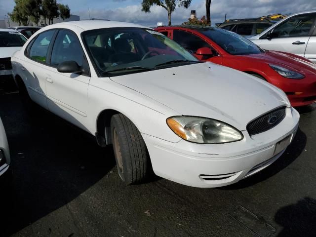 2004 Ford Taurus LX