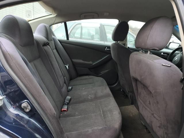 2011 Nissan Altima Base