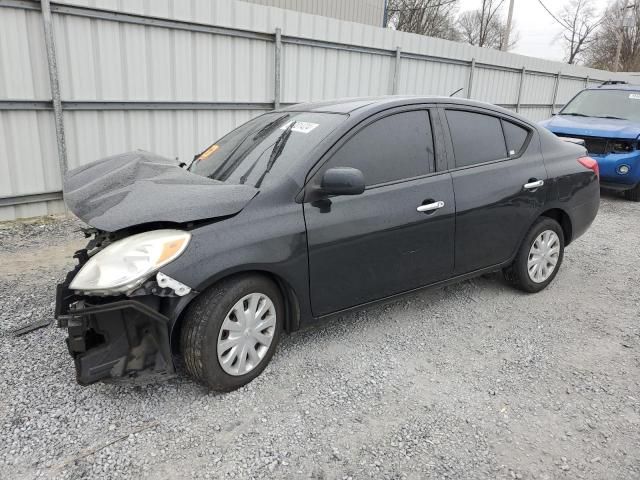 2013 Nissan Versa S