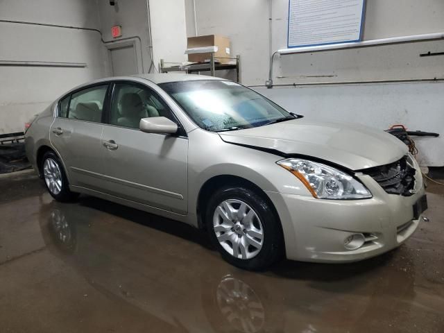 2010 Nissan Altima Base