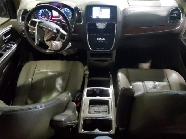 2015 Chrysler Town & Country Touring