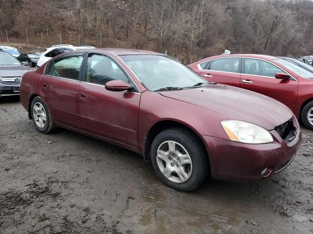 2002 Nissan Altima Base