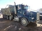 1997 Kenworth Construction T800