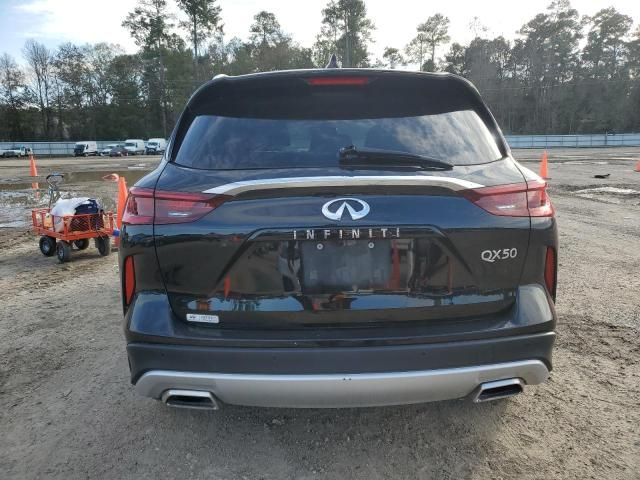 2022 Infiniti QX50 Essential