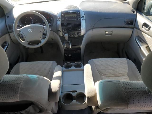 2008 Toyota Sienna CE