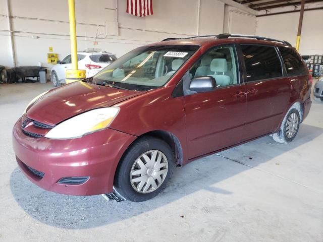 2008 Toyota Sienna CE