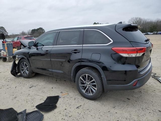 2018 Toyota Highlander SE