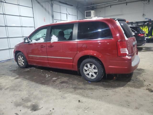 2009 Chrysler Town & Country Touring