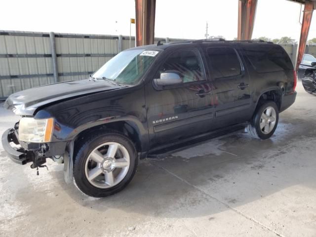 2014 Chevrolet Suburban C1500 LT