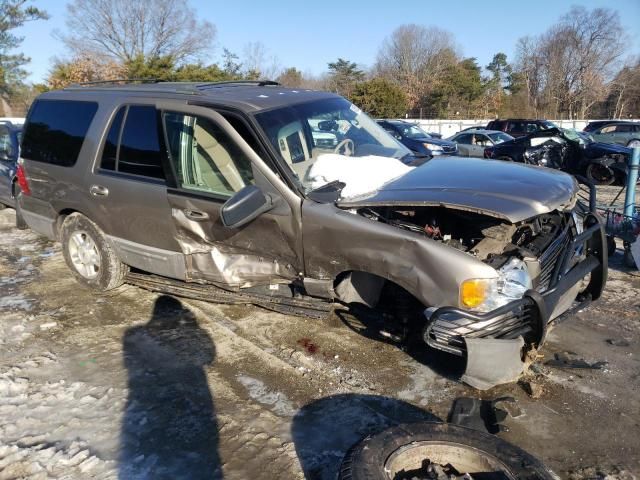 2003 Ford Expedition XLT